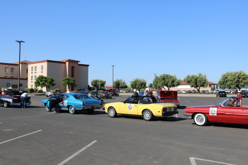 Illustration for article titled Day 2 Photodump (with RACE CARS!!!)